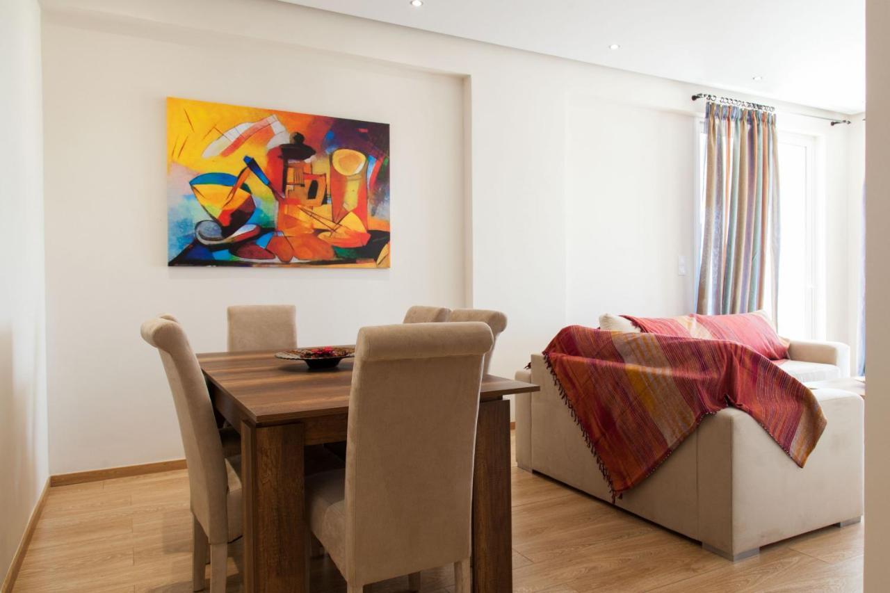 Modern Apt In Glyfada A Breath Away From The Sea - The View Атина Екстериор снимка